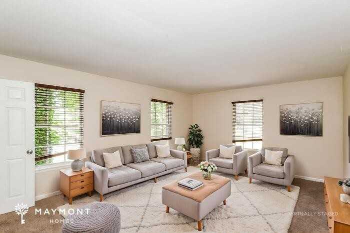 1684 Regency Pl - Photo 7 of 17