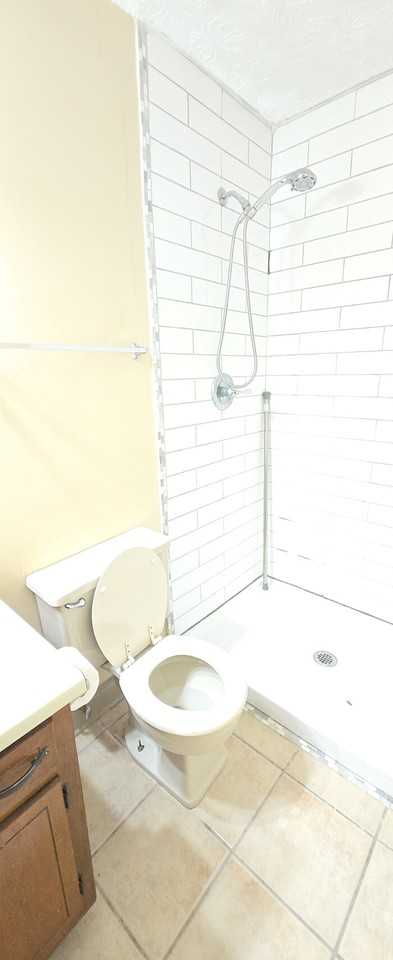 477 Southern Way - Photo 5 of 6