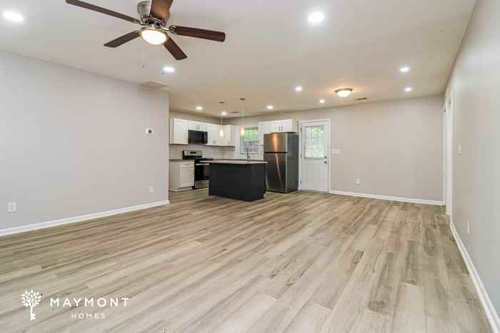 3554 Adkins Rd Nw - Photo 4 of 15