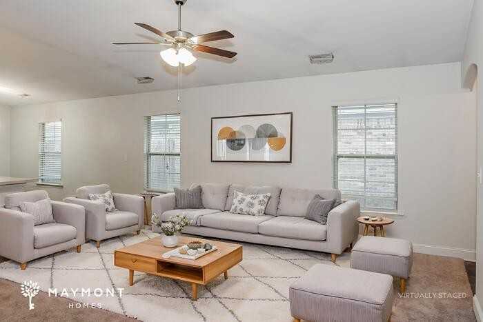 236 Bermuda Lakes Dr - Photo 5 of 15