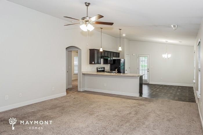 236 Bermuda Lakes Dr - Photo 6 of 15