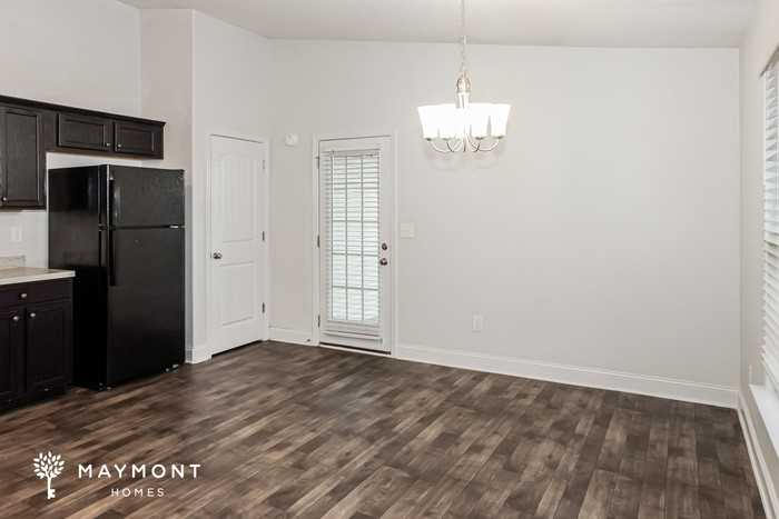 236 Bermuda Lakes Dr - Photo 7 of 15