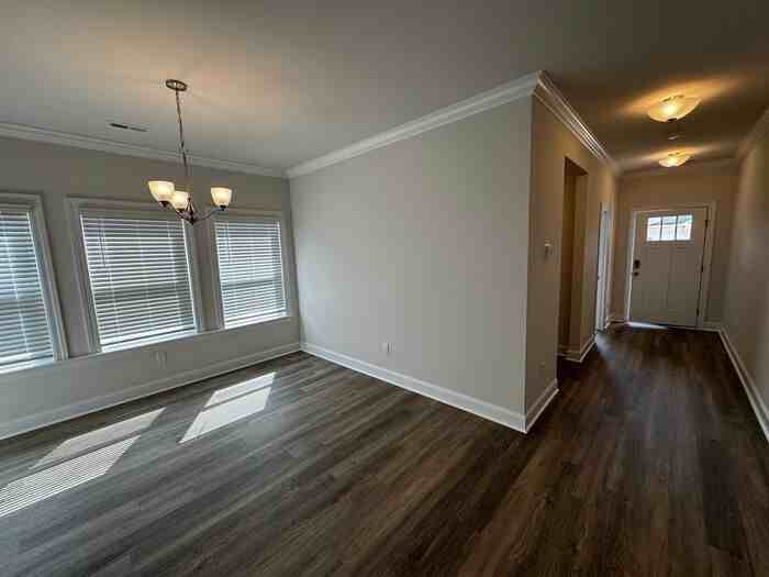 222 Crane Hollow Ln - Photo 7 of 50