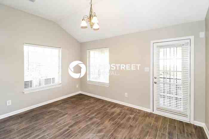 1734 Brentford Cv - Photo 7 of 16