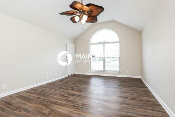 1931 Pecan Ridge Dr - Photo 3 of 16