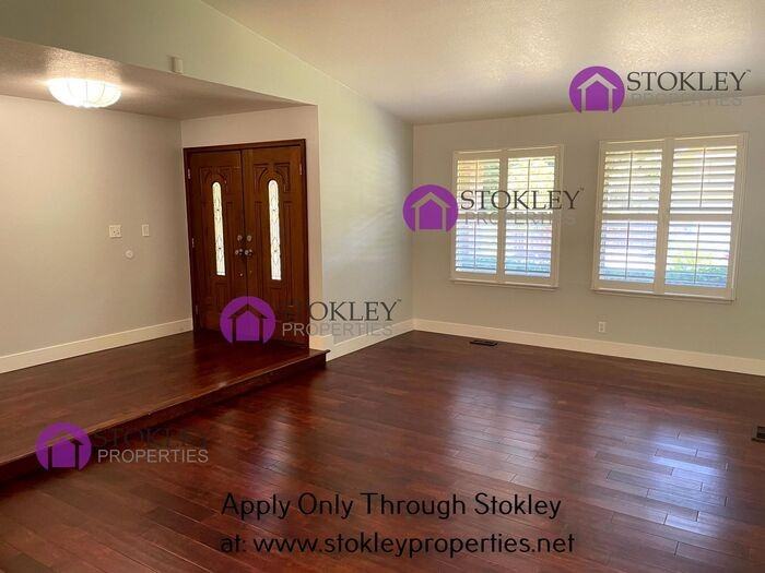 25 Banbridge Pl - Photo 5 of 20
