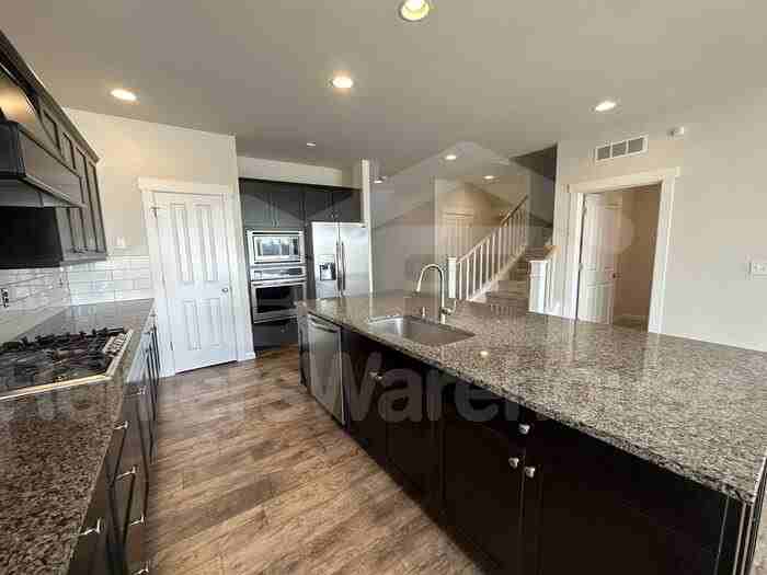 2711 Fiddleback St Ne - Photo 6 of 28