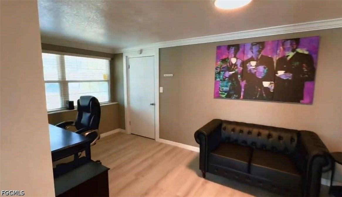 2803 E Pine St - Photo 2 of 9