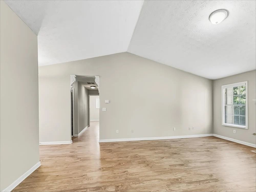 11 Tabitha Ct - Photo 4 of 11