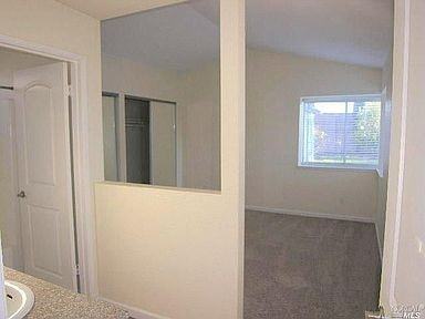 2273 Burgundy Way - Photo 3 of 10