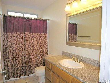 2273 Burgundy Way - Photo 5 of 10