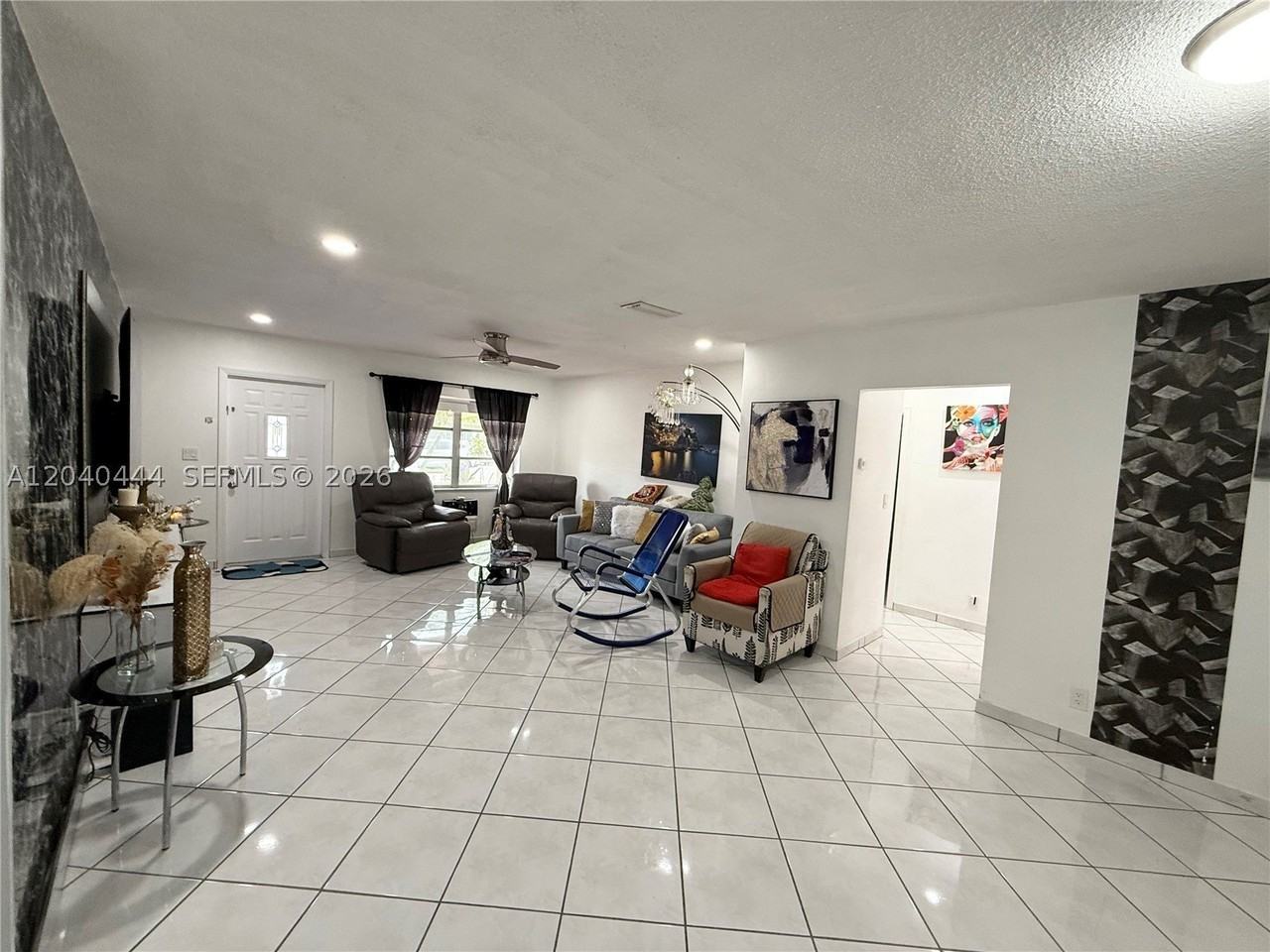 8600 Nw 57th Ct - Photo 6 of 12