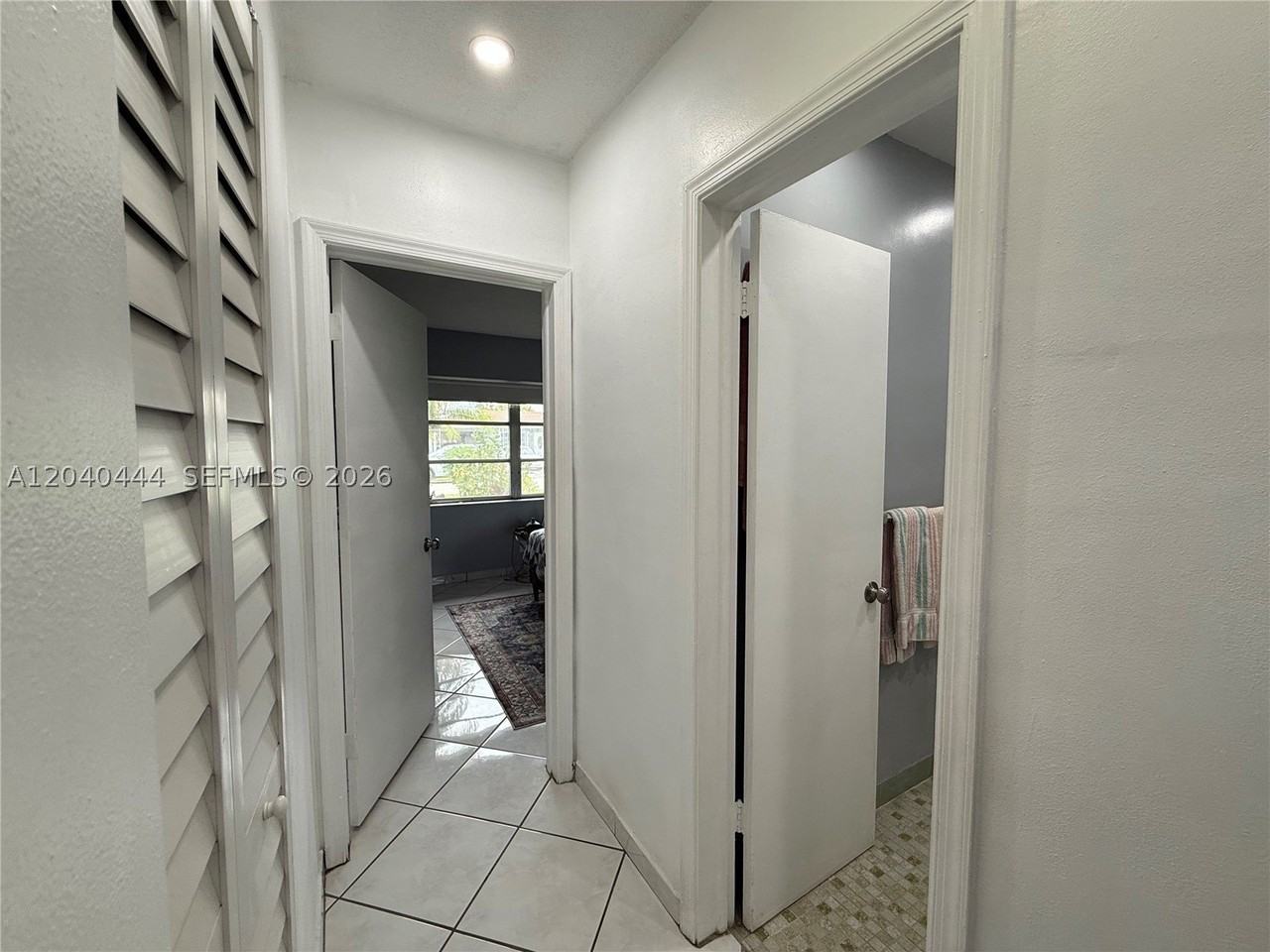 8600 Nw 57th Ct - Photo 7 of 12