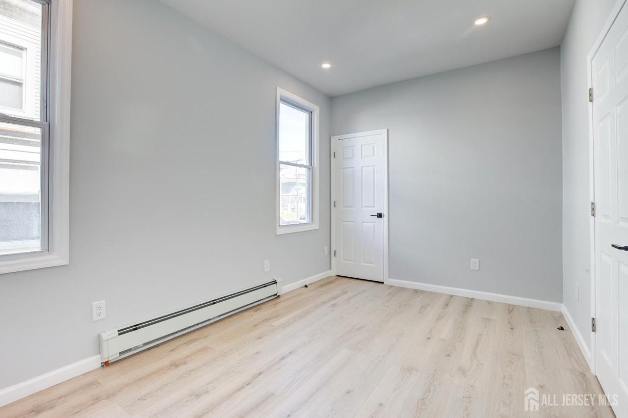34 Millington Ave #1 - Photo 7 of 11