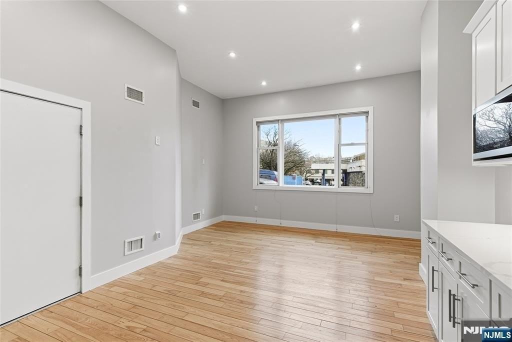 12 Dempsey Ave #A - Photo 5 of 22