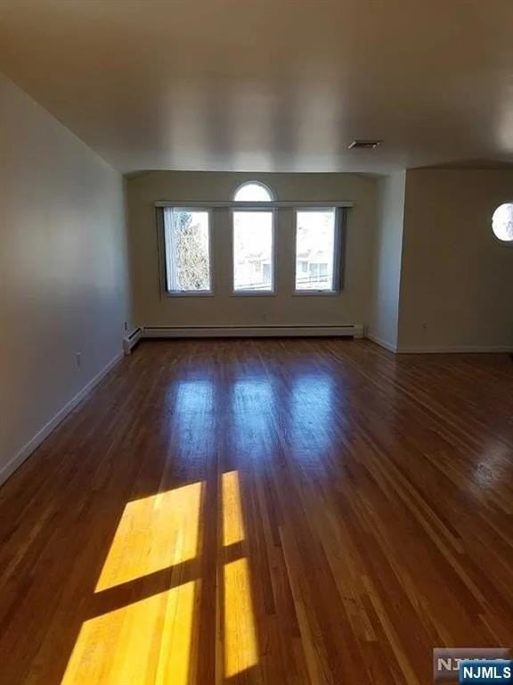 34 Delia Boulevard - Photo 2 of 16