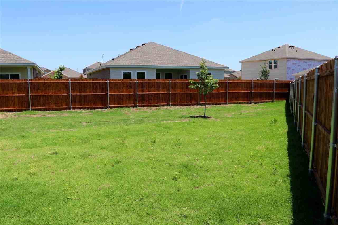 4749 Swan Neck Dr - Photo 2 of 11