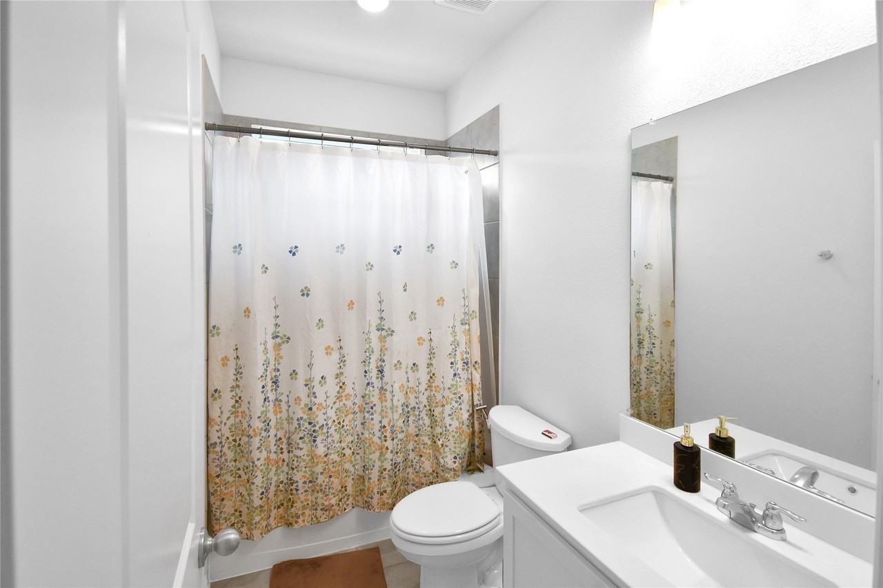 13088 Mizell Ln - Photo 7 of 28