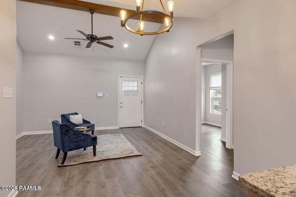 109 Tyreek Dr - Photo 5 of 20