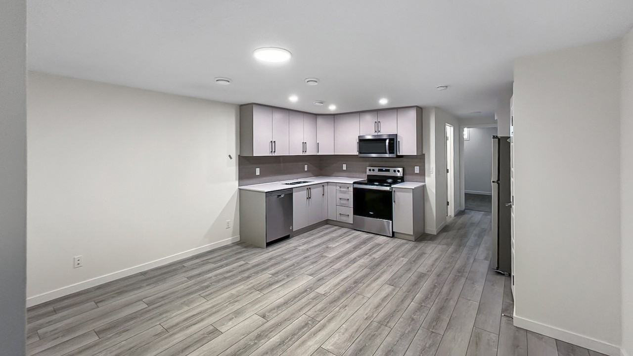 104 Marmot Way Nw - Photo 2 of 7