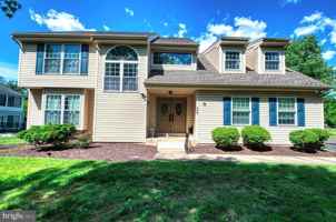 featured image of 139 Mallard Dr W