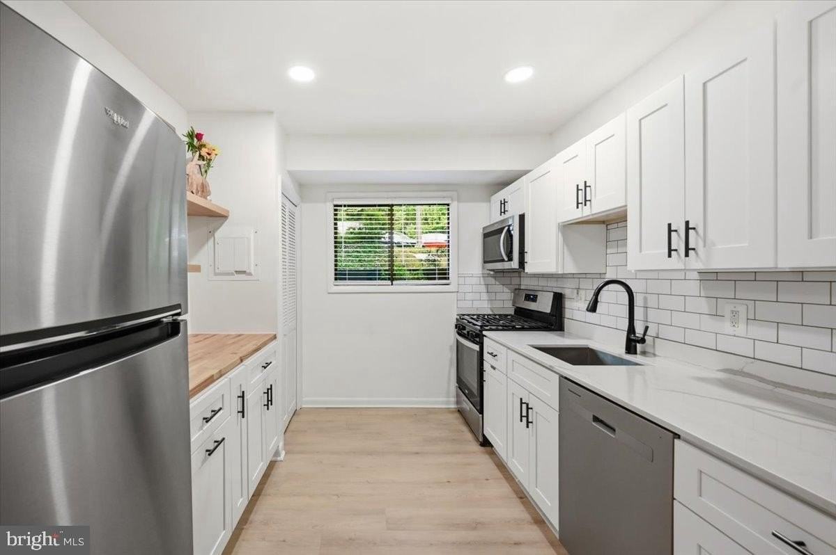 55 Skyhill Rd #101 - Photo 6 of 37