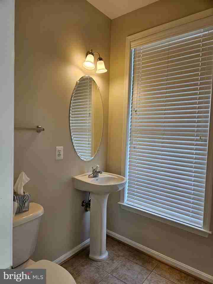41904 Diabase Sq - Photo 7 of 25