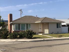 1447 Palm Dr - Photo 1 of 1