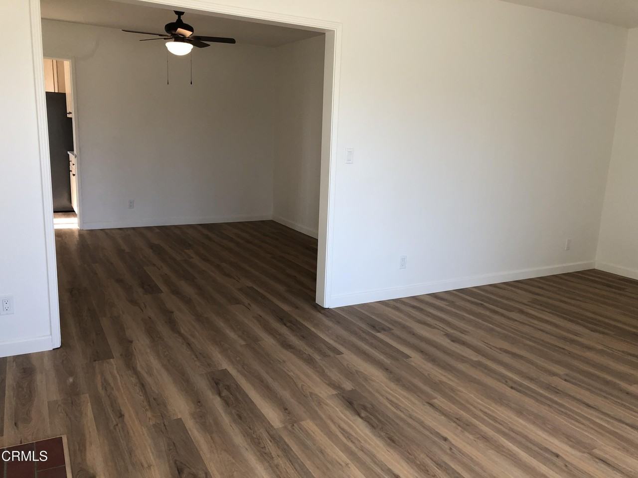 1447 Palm Dr - Photo 6 of 34