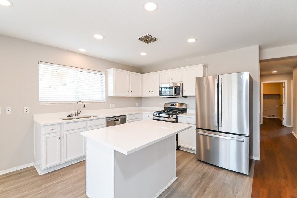 3787 E Bright View St - Photo 6 of 16