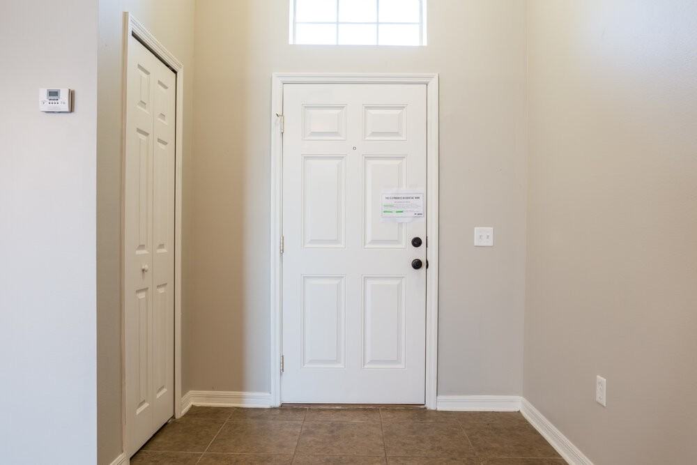 5470 Silver Thistle Ln - Photo 2 of 15