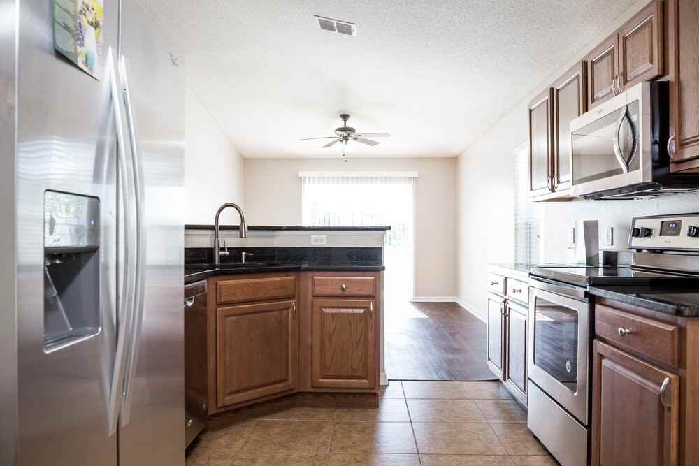 5470 Silver Thistle Ln - Photo 6 of 15