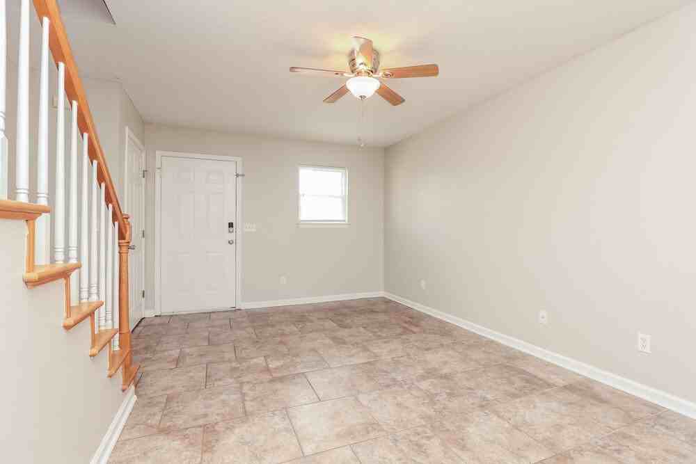4080 Nir Shreibman Blvd #7 - Photo 4 of 17