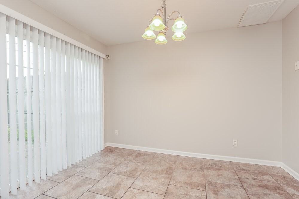 4080 Nir Shreibman Blvd #7 - Photo 6 of 17