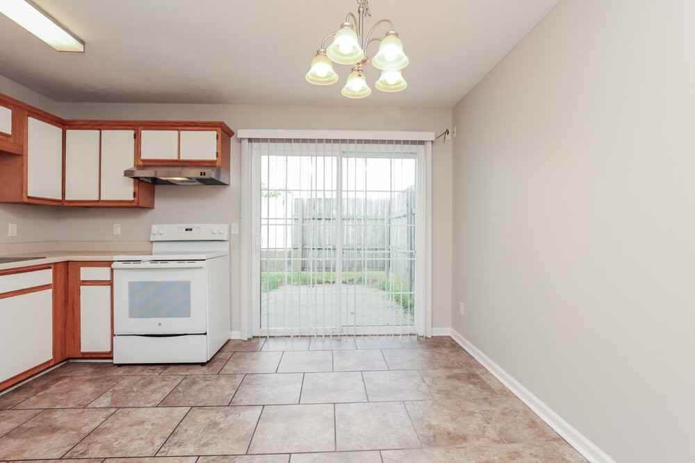 4080 Nir Shreibman Blvd #7 - Photo 7 of 17