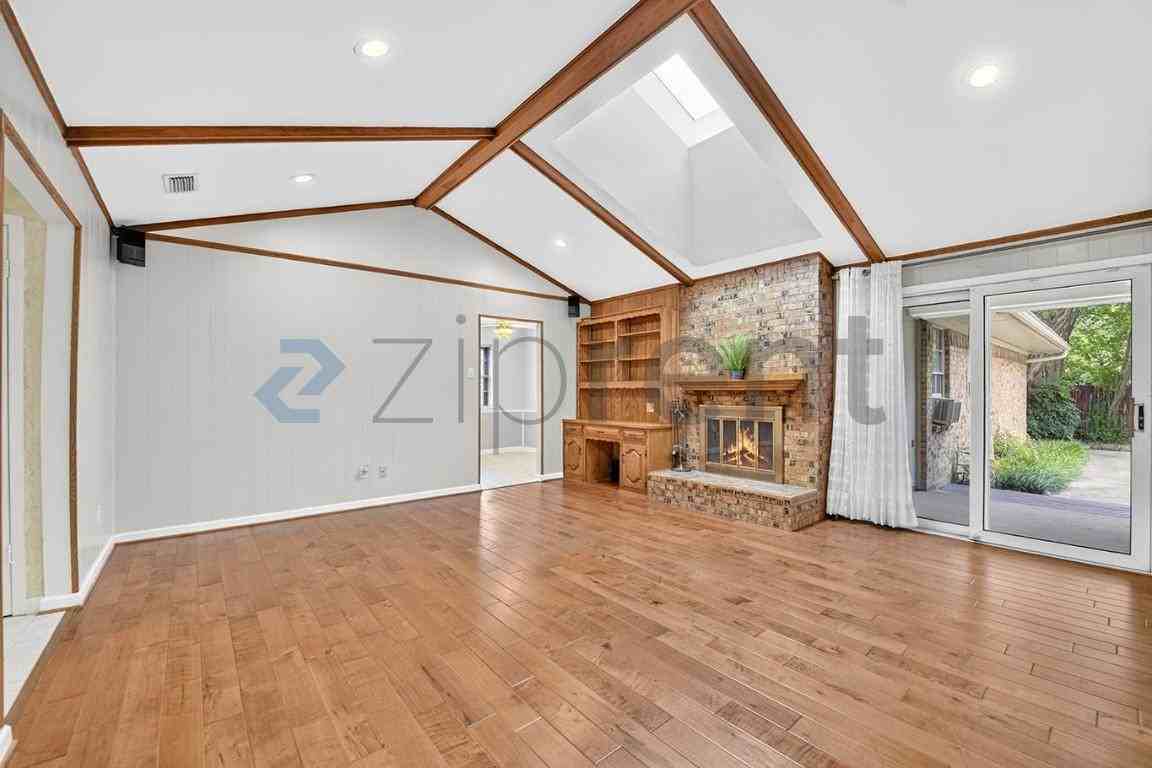 11125 Cactus Ln - Photo 2 of 27