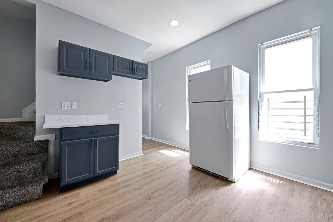 195 E Innis Ave #195 - Photo 6 of 16