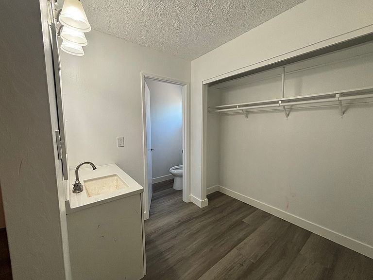 2717 Entrada Circle - Photo 2 of 11
