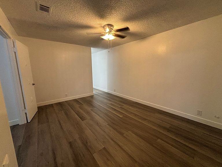 2717 Entrada Circle - Photo 5 of 11