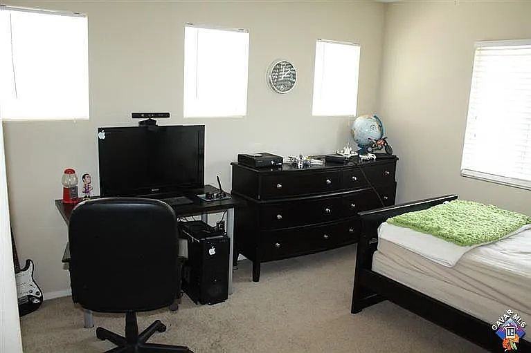 37549 Ficus Court - Photo 4 of 12