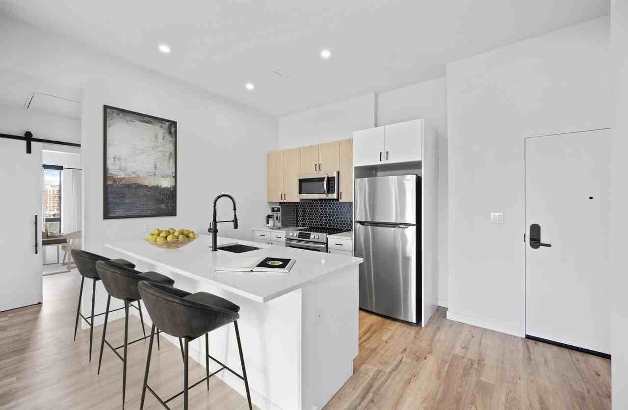 75 Baldwin Street75 Baldwin Street - 215 #215 - Photo 4 of 21