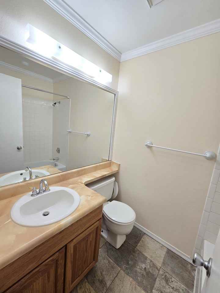 6526 Charter Dr #1 - Photo 7 of 22