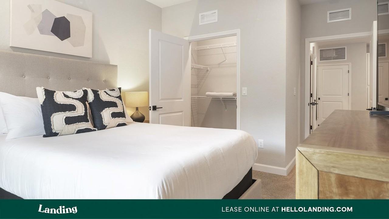 84 San Filippo Drive S.E. - Photo 5 of 50