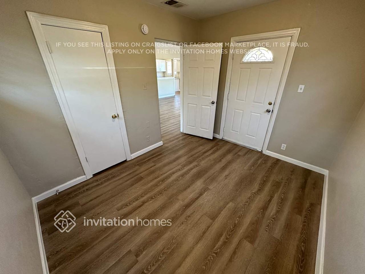 1109 N 11th St - Photo 3 of 16