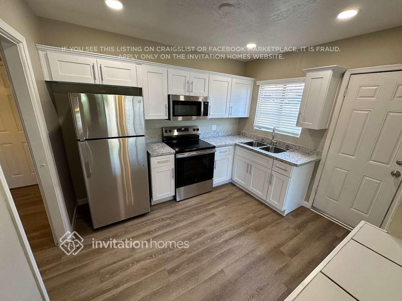 1109 N 11th St - Photo 5 of 16