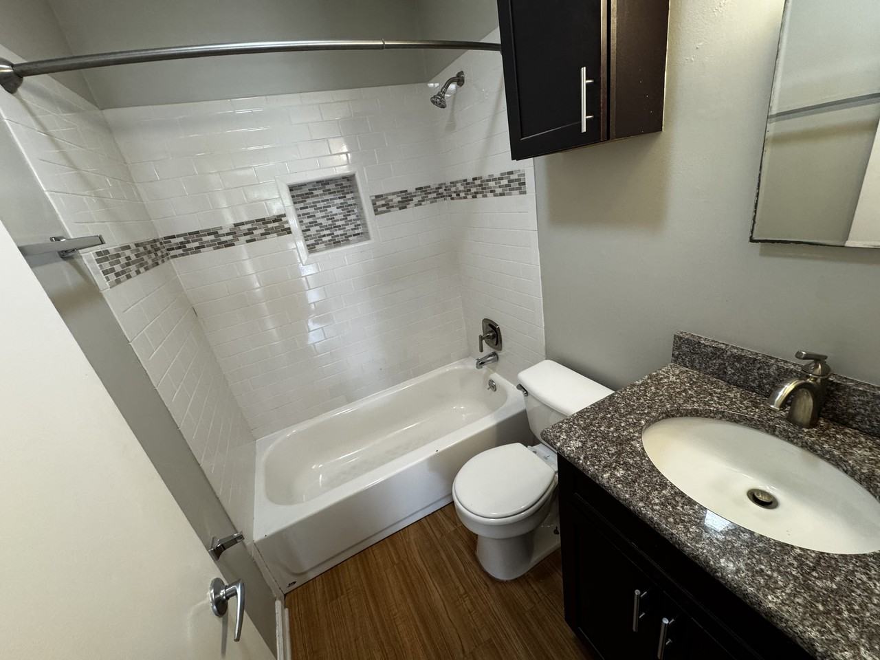 1509 Rosedale Ave - Photo 2 of 9