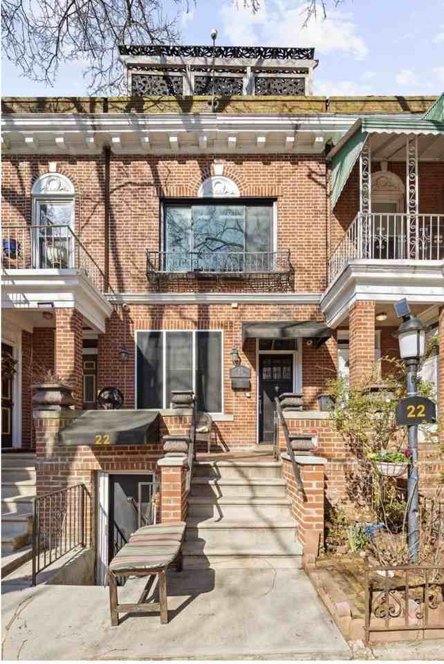 22 Ludlam Pl - Photo 6 of 7