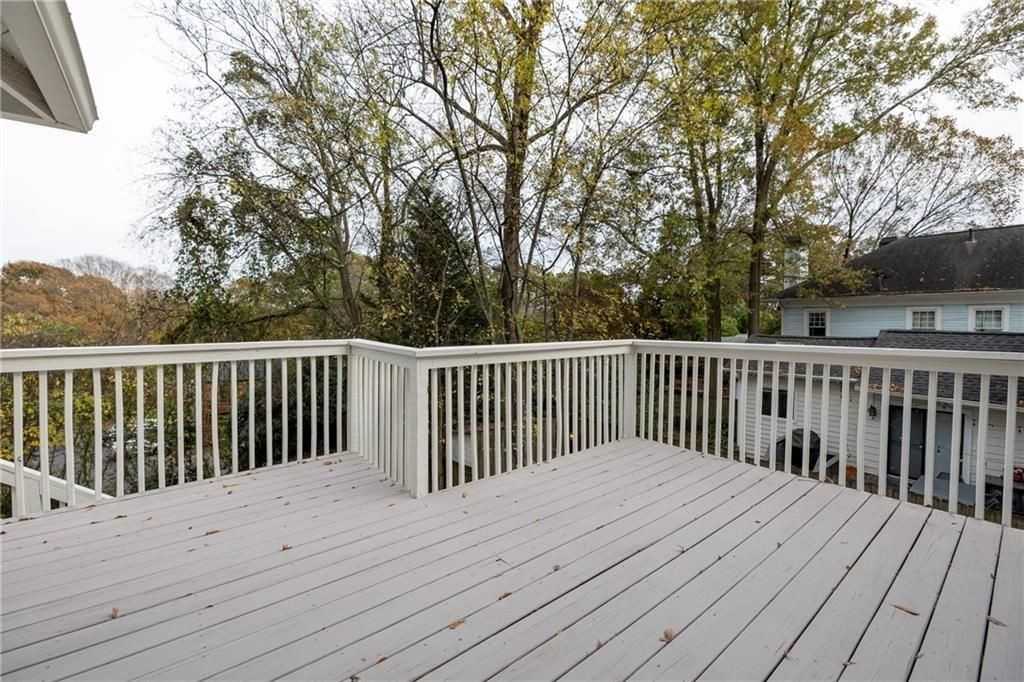 897 Argonne Ave Ne ##4 - Photo 3 of 18