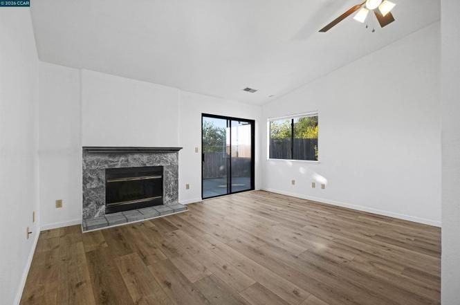 237 Starboard Dr - Photo 7 of 21
