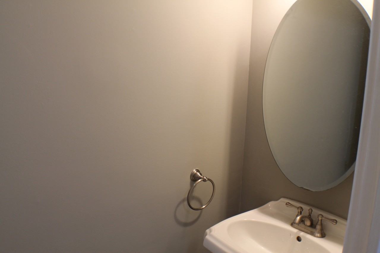 17 Parkside Ct #3 - Photo 5 of 20